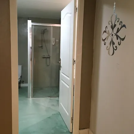 Welldone Sierpes Boutique 호텔 *