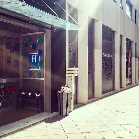 Welldone Sierpes Boutique 호텔 *